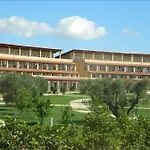 Курортный комплекс Eco Dei Siriti Нова-Сири