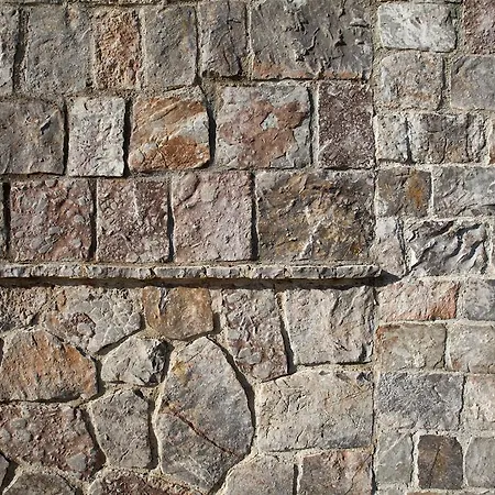 Eco Dei Siriti منتجع 4*