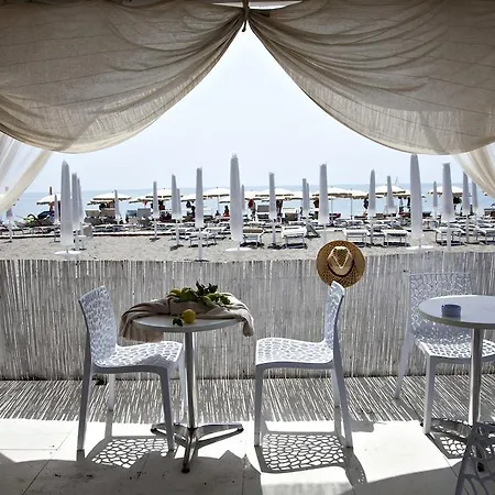 Eco Dei Siriti منتجع 4*