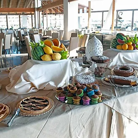 Eco Dei Siriti منتجع 4*