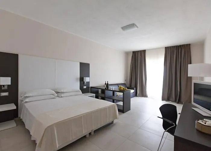 Resort Eco Dei Siriti 4*